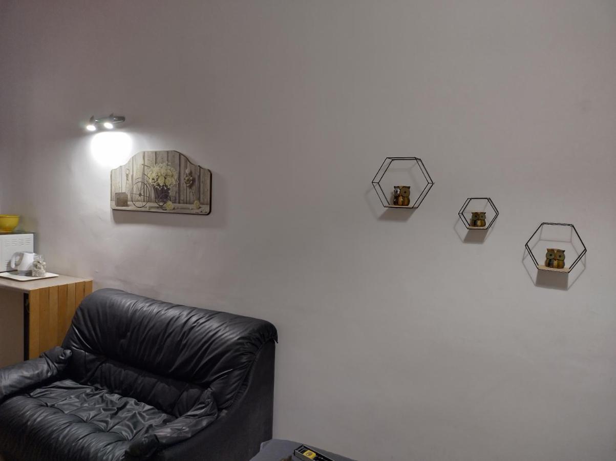 Forty Three #1, 2 Appartement